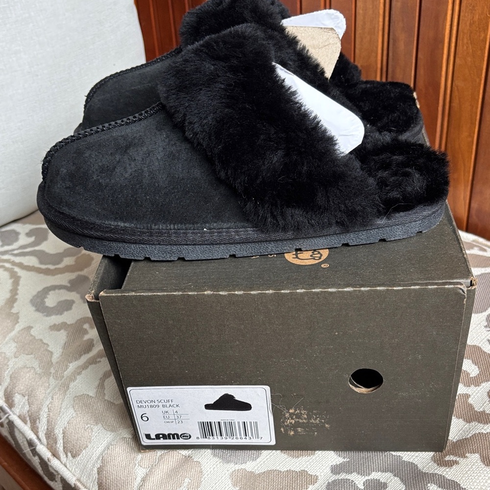 Lamo Black Scuff Sheepskin Slippers 6M - Picture 4 of 6
